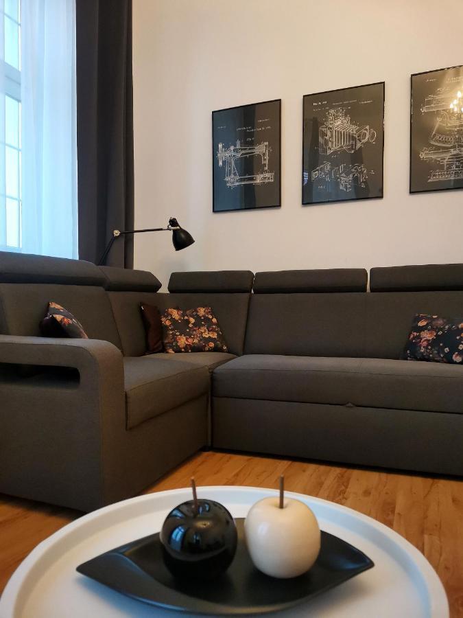 Apartament Na Rynku W Gnieznie Γκνιέζνο Εξωτερικό φωτογραφία